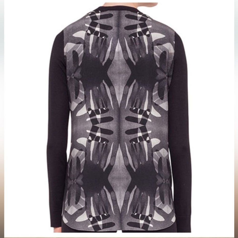 AKRIS PUNTO 100% Wool Black Overlapping Handprint Paneled Cardigan - 10
